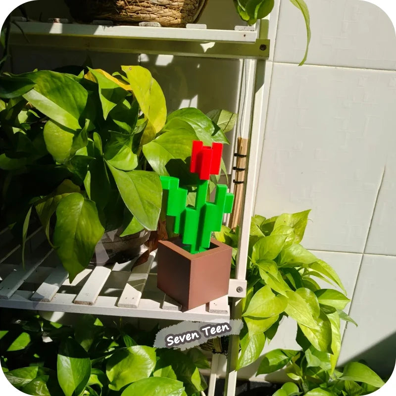 Pixel Tulip Flower: Desktop Decor