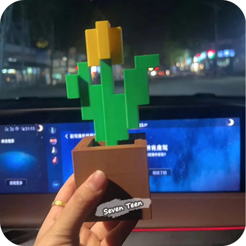 Pixel Tulip Flower: Desktop Decor